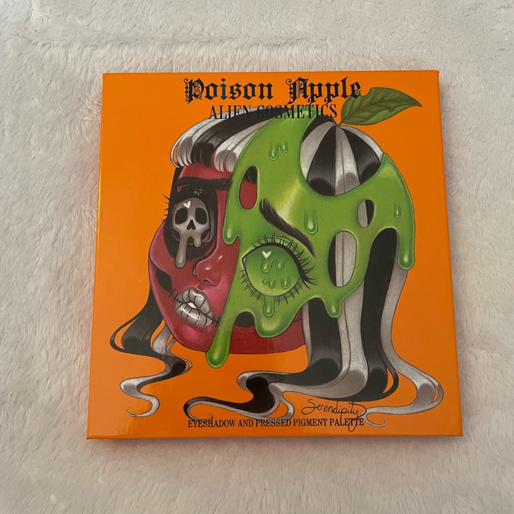 Alien Cosmetics Poison Apple Palette! Never been swatched or used!